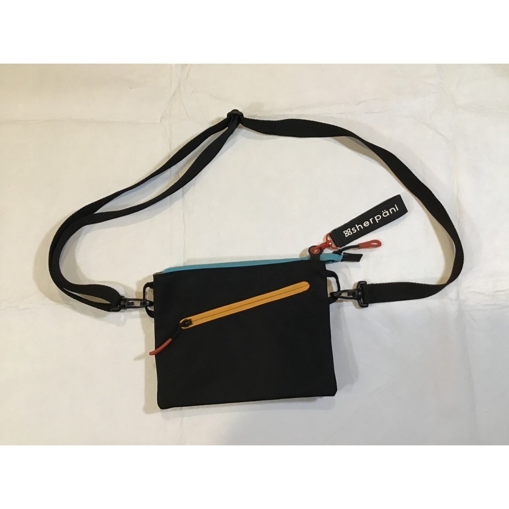 Sherpani Crossbody Bag Black Nylon Small Travel Pouch Crossbody Bag